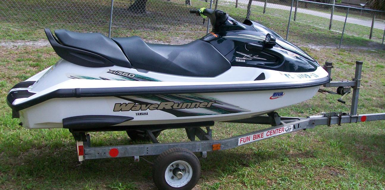 1999 Yamaha Waverunner XL760 and trailer, really nice!