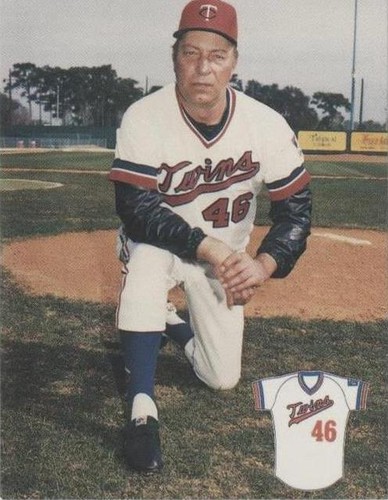 1983 BRF Minnesota Twins - Johnny Podres #30