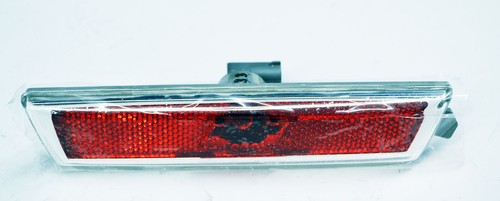 GM OEM 08-12 Malibu Rear Lamps Side Marker Lamps-Side Marker