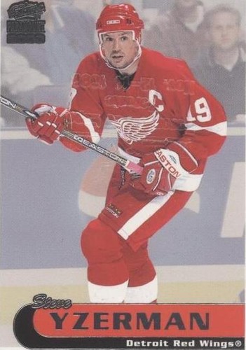 1999-00 Pacific Paramount - Steve Yzerman #88