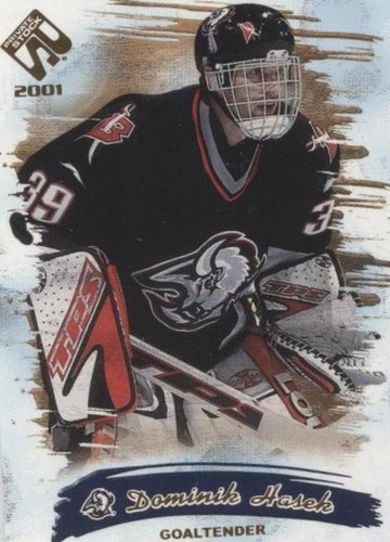 2000-01 Pacific Private Stock - Dominik Hasek #12