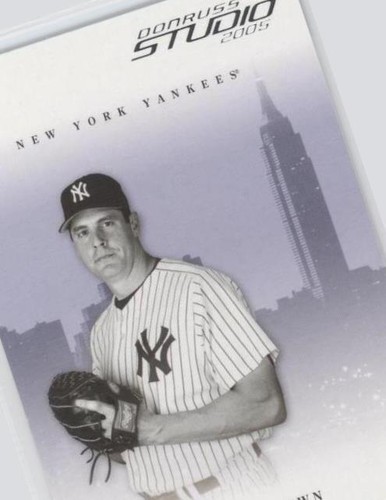 2005 Donruss Studio - Kevin Brown #194