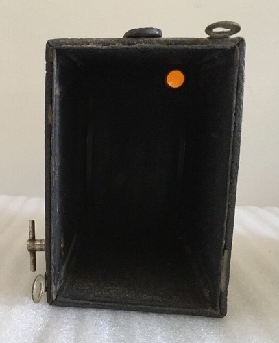 Antique Eastman Kodak Brownie No. 2A Model B  Box Camera Film # 116