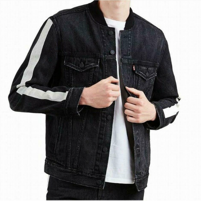 

Мужская куртка с полосатыми рукавами Levis Цвет черный 596030000, Levi 's 596030000
