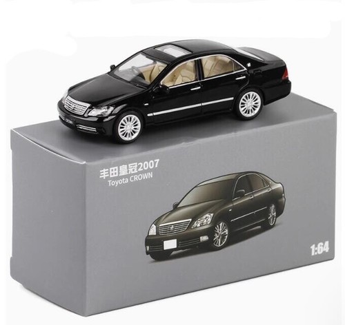 1:32トヨタクラウン合金カーモデルダイキャスト＆ 乗り物金属