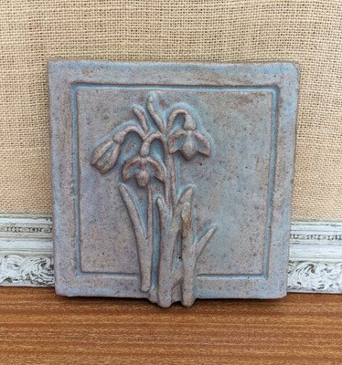 Retired Janet Ontko Clay Forms SNOWDROP Flower Tile Tan Blue Grey 8x8 Tile
