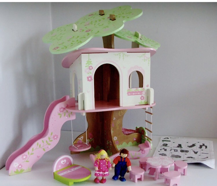 Girls wooden toy tree house in Kingswood, East Yorkshire Gumtree