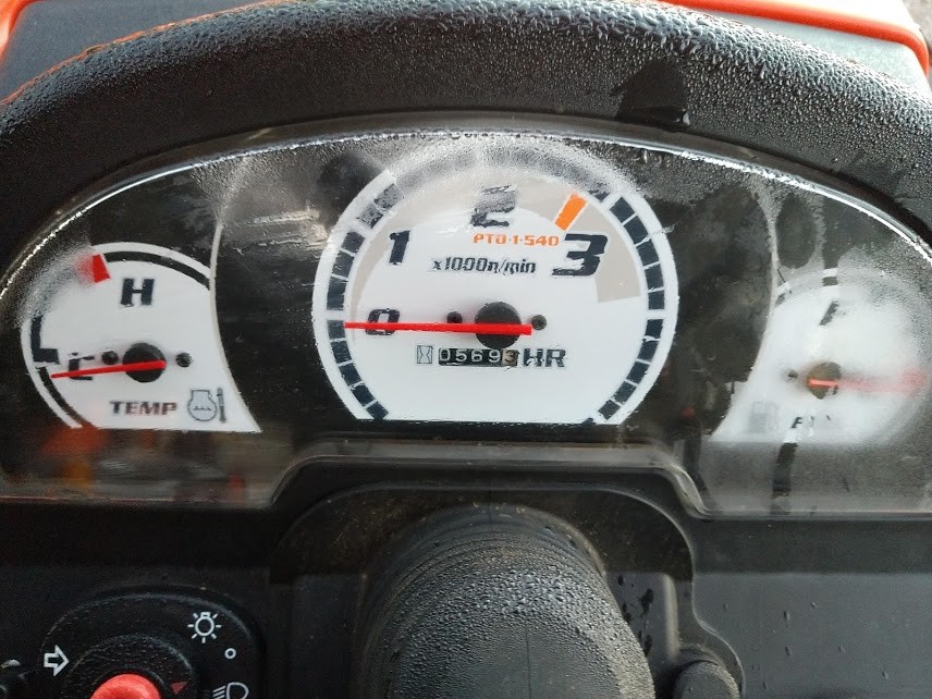 2014 1/2 Kubota B26 Tractor/Loader/Backhoe, 4WD, Hydro LOW Hours 582.2 One Owner