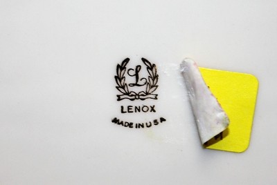 Lenox Raised Scroll Decorative Plate w/ Gold Trim