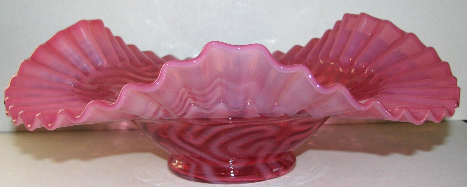 Beautiful Antique Cranberry Opalescent Art Glass Ruffled Brides Bowl