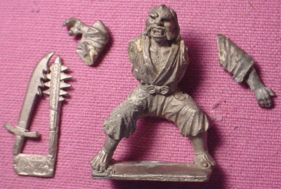 D&D RAL PARTHA Metal Figure WARRIOR OGRE PIRATE ? with 2 swords 1984 unpainted