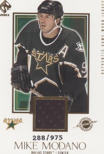 2002-03 Pacific Private Stock Reserve - Mike Modano #115