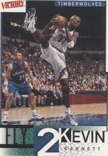 2000-01 Upper Deck Victory - Kevin Garnett #318