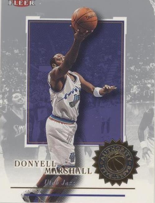 Fleer Authority 2000-01 - Donyell Marshall #60