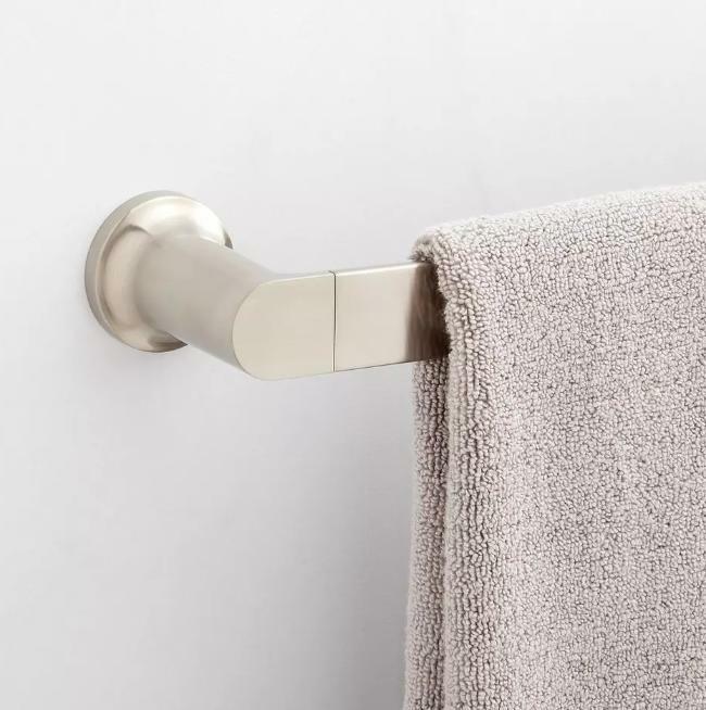 Signature Hardware 24