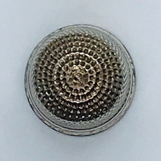 ANTIQUE SIMONS BROTHERS  SIZE 7 STERLING & GOLD BANDED THIMBLE