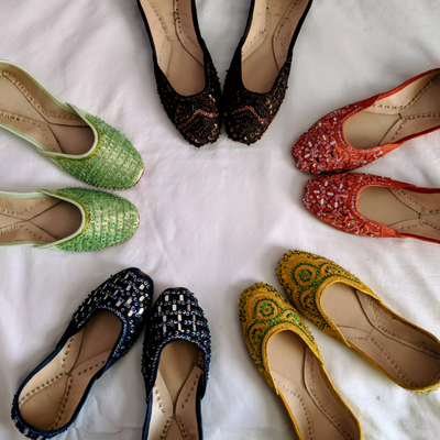 Embroidered khussa deals