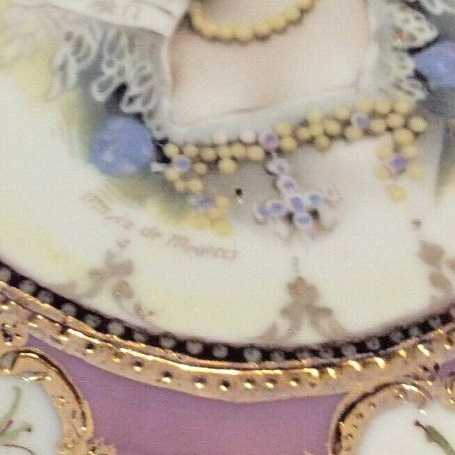 ROYAL VIENNA MARIA de MEDICIS PORTRAIT BOWL