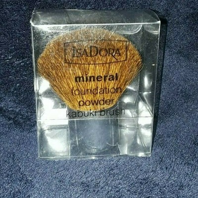 IsaDora Mineral Foundation Powder KABUKI BRUSH Sterilized Natural Hair NEW! NIP