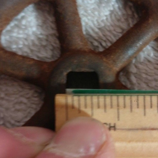 VINTAGE 3'  CAST IRON 6 SPOKE INDUSTRIAL STEAMPUNK GARDEN ART