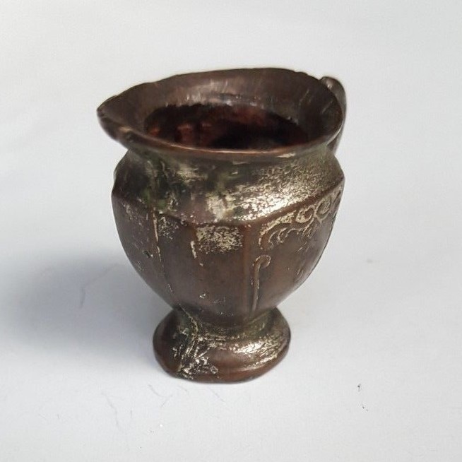 20’s 30’s Cracker Jack Prize Large Victorian Pitcher Doll House Miniature Toy