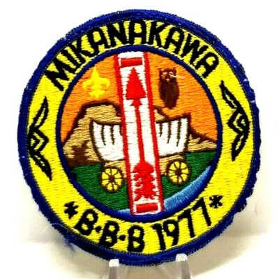 Boy Scout Patch OA Order of The Arrow Wagon 3 3/4'' Mikanakawa BBB 1977  (B61)