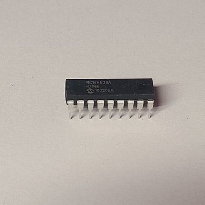 PIC16F628A-I/P Microchip Microcontroller 8-Bit CMOS