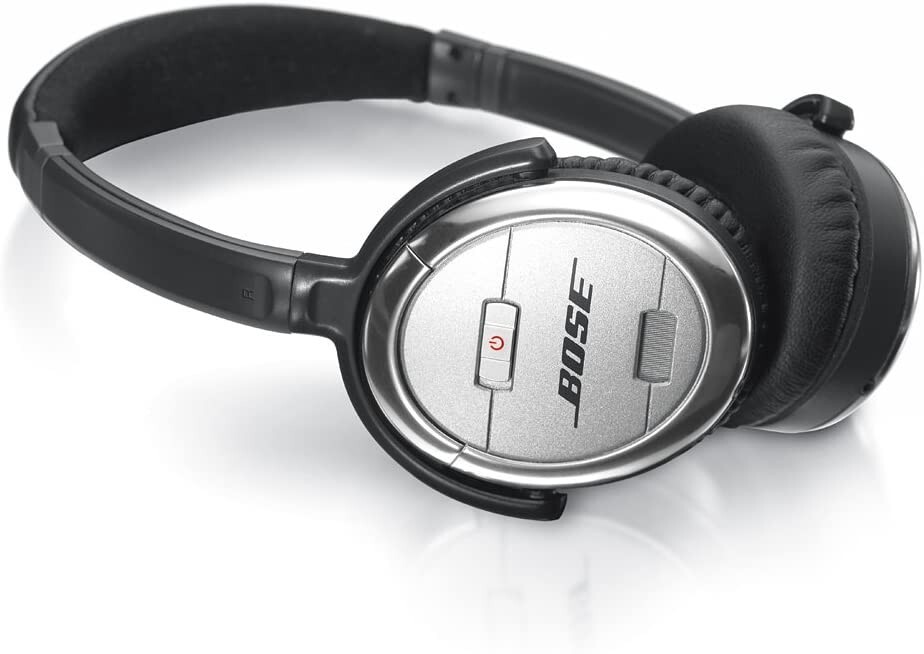 Bose QuietComfort3 クワイエットコンフォート3ケースとおまけ付 Bose QuietComfort3 クワイエットコンフォート3ケースとおまけ付