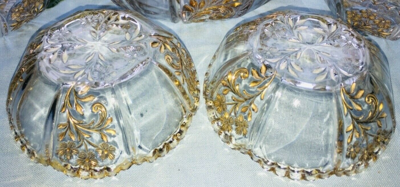 EAPG CRYSTAL BOWL W 4 BERRY BOWLS INTAGLIO DAISY INVERTED GOLD GILDED PATTERNED
