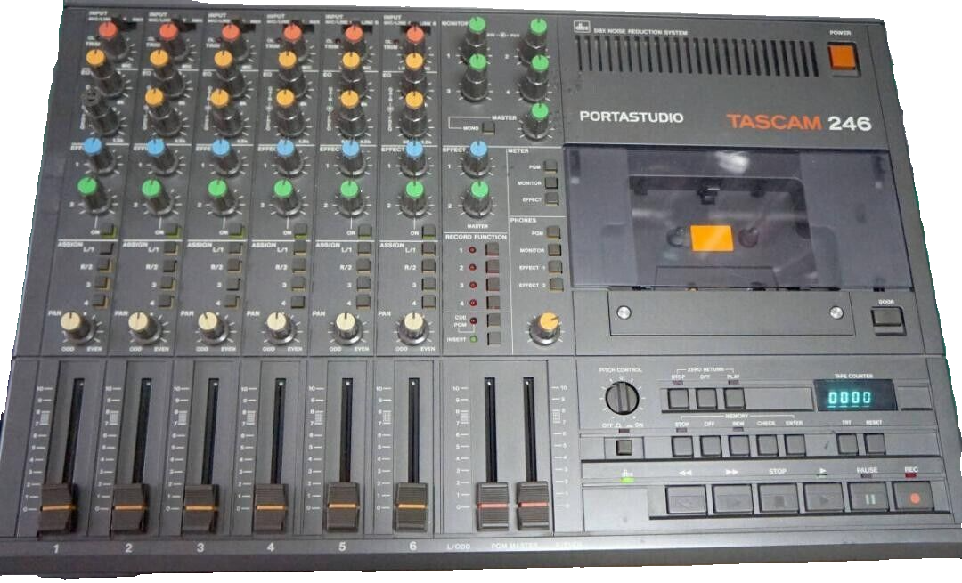 【訳あり】TASCAM　タスカム246 PORTASTUDIO ジャンク Tascam Portastudio 246 4 Track Cassette 6ch Mixer Tested and