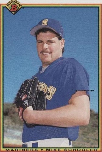 1990 Bowman - Mike Schooler #470