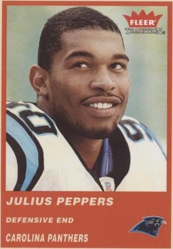 2004 Fleer Tradition Julius Peppers #195