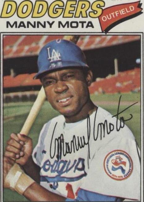 1977 年 Topps - Manny Mota #386