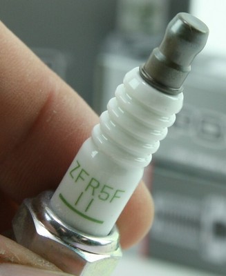 Set of 4 NGK 2262 Spark Plugs V-power ZFR5F11 for Chrysler Dodge Honda Mazda