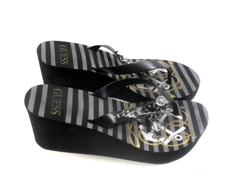 Sandalias y chanclas de goma para mujer