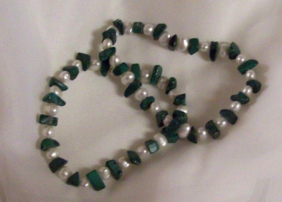 LEE SANDS MALACHITE AND PEARL STRETCH BRACELETS SET OF 2