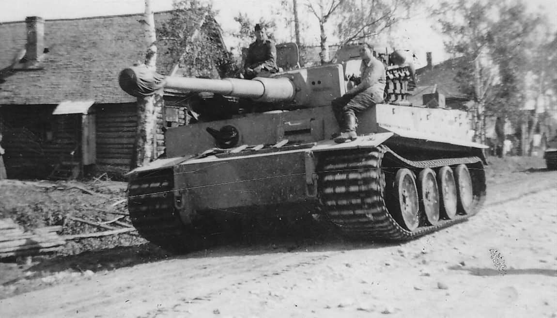 Germany Tank Tiger ウィンドアップ s-l400.jpg
