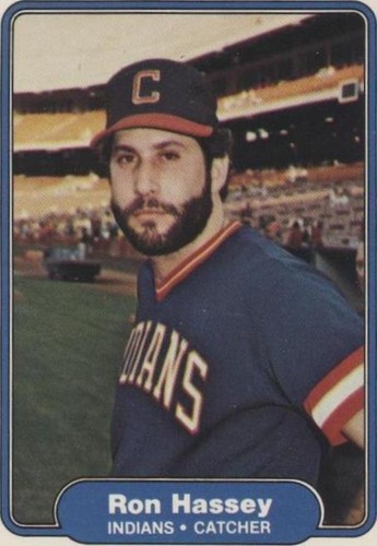 1982 Fleer - Ron Hassey #370
