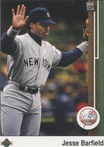 1989 Upper Deck - Jesse Barfield #702