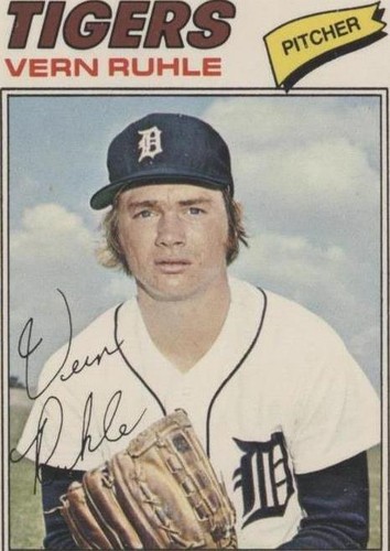 1977 O-Pee-Chee - Vern Ruhle #212