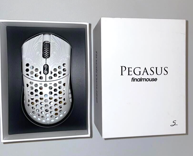 FinalMouse Starlight-12 Pegasus Small Gaming Mouse white FinalMouse Starlight-12 Pegasus Small Gaming Mouse white