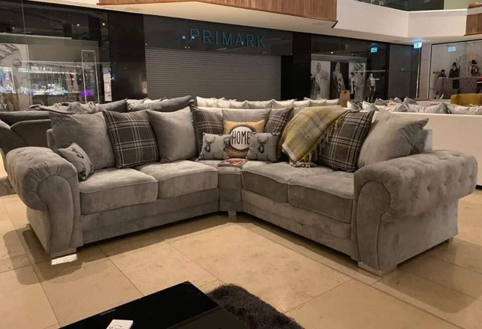  SMART SOFA FOR YOUR LOVELY LIVING ROOM GRAB YOUR DEAL ON NEW