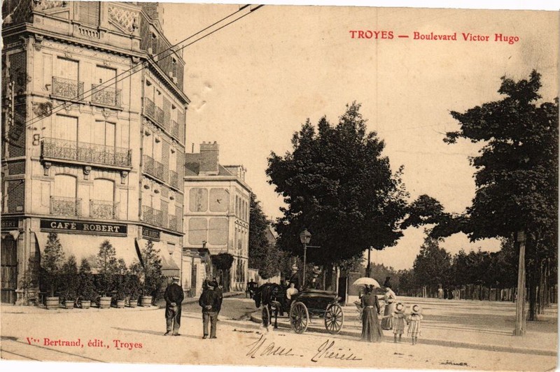 Cpa Troyes - Boulevard Victor Hugo (179298)