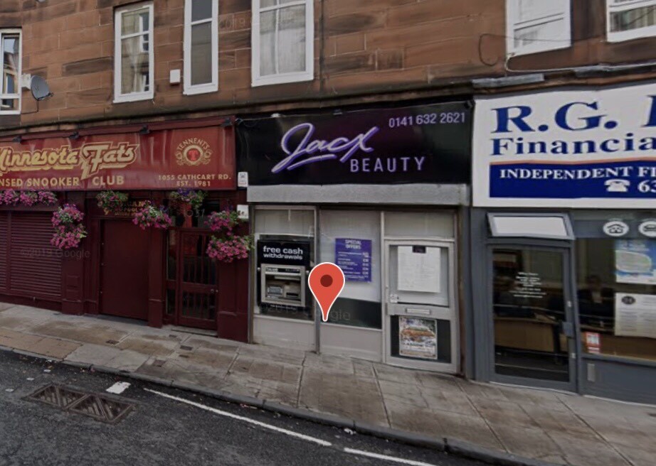 Shop Let !!!!!! No longer available Cathcart Rd Glasgow in Mount