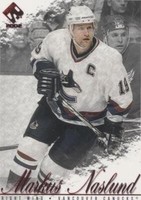 2001-02 Pacific Private Stock - Markus Naslund #94