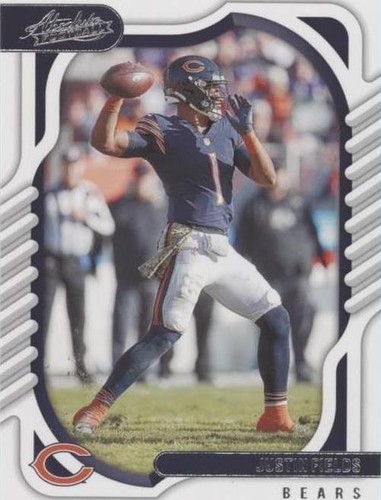 2022 Panini Absolute Justin Fields #15