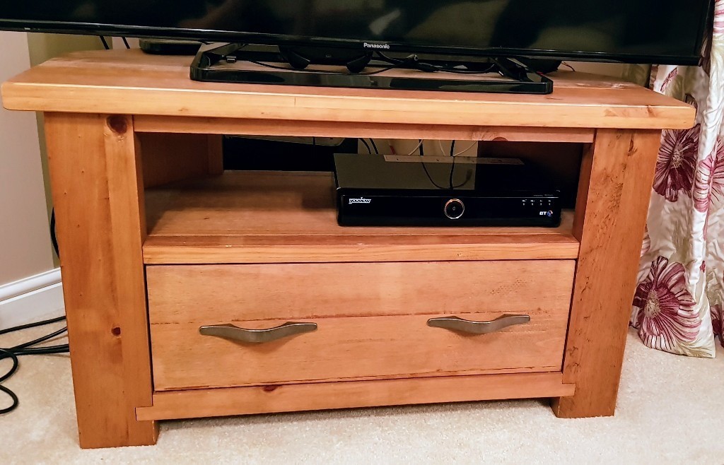 NEXT Hartford range TV corner unit and nest of tables in Cannock