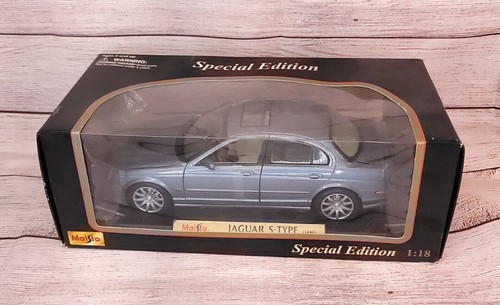 マイスト　jaguar S-TYPE ゴールド　1/18 Maisto Jaguar S Type 1:18 : r/Diecast