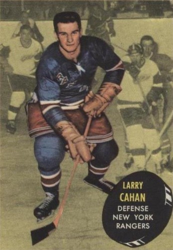 1961-62 Topps - Larry Cahan #52