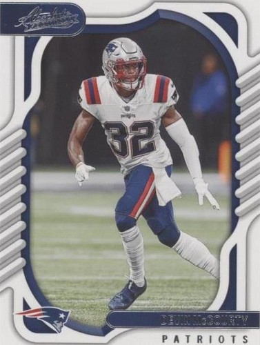 2022 Panini Absolute Devin McCourty #76